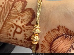 बेंगलुरु मेट्रो में बच्ची ने अजनबी महिला को थमा दिया कंगन, वजह जानकर भर आएंगी आंखें