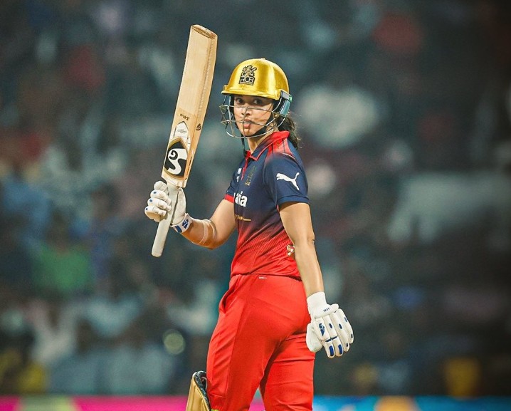 RCB vs DC: स्मृति मंधाना का विस्फोट, RCB ने DC को 8 विकेट से रौंदा, मिली लगातार चौथी जीत