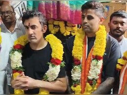 IND vs NZ: चौथे T20 से पहले कोच गंभीर समेत पूरी टीम ने विशाखापत्तनम के सिम्हाचलम मंदिर में टेका माथा