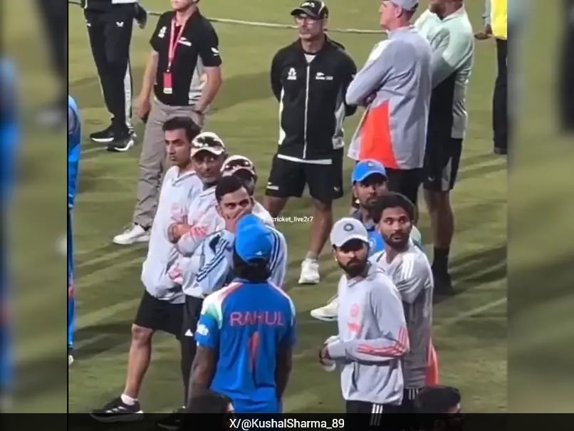 Did Crowd Chant 'Gambhir Haaye Haaye'? Kohli's Reaction Can't Be Missed
