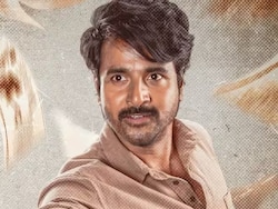 "<i>Parasakthi</i> Will Be A Blockbuster," Fans Say After Watching Sivakarthikeyan's 25th Film In Theatres