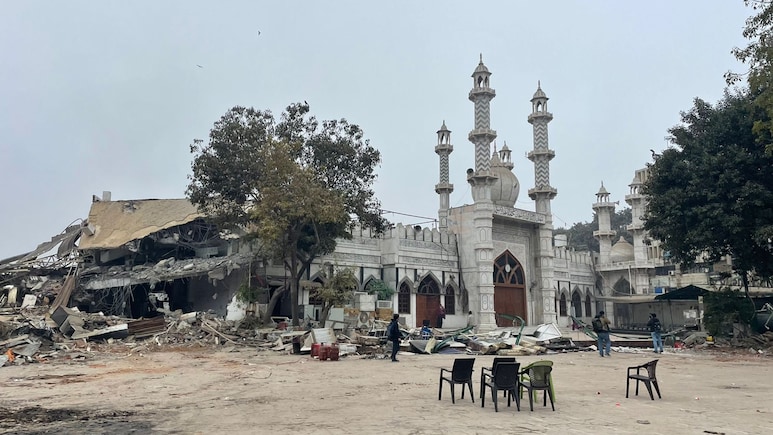 दिल्ली की फैज-ए-इलाही मस्जिद: जहां पुलिस पर हुआ पथराव जानें उस इलाके के बारे में