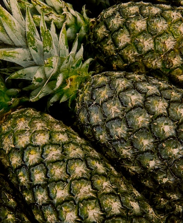 8 Reasons To Eat Pineapple Every Day