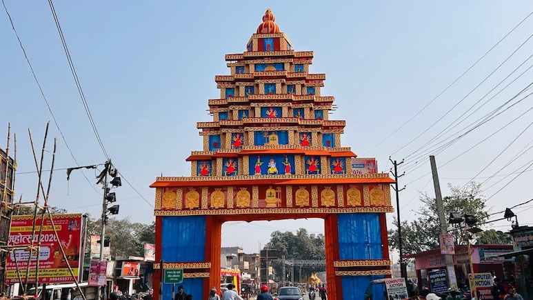 500 विद्वान पंडित, विदेशी फूल और गंगोत्री का ब्रह्म कमल... जानिए क्यों खास है यहां की शिवरात्रि