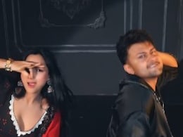 अरिजीत सिंह आप टेंशन मत लो... गौरव खन्ना की वाइफ ने आवेज दरबार के साथ किया ऐसा डांस, लोग बोले- ये क्या है