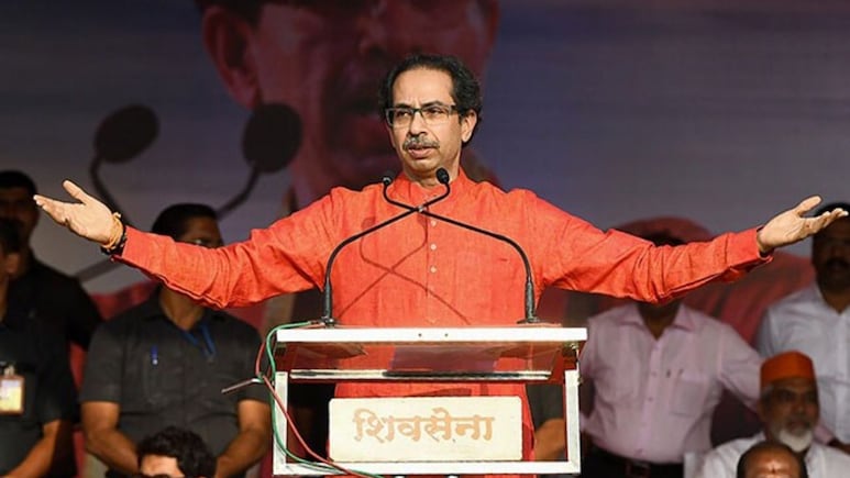 Pune News : पुण्यात शिवसेना ठाकरे गटाची मशाल पेटली, 'या' निकालाची राज्यभर चर्चा, गड आला पण सिंह गेला..