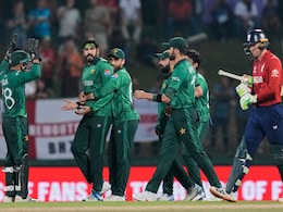 "5 <i>Saal Se Chapede Hi Lag Rahe Hain</i>": Pakistan Slammed Over Loss To England In T20 World Cup