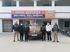 शादियों में कार पार करने के बहाने गाड़ी चुराने गिरोह का भंडाफोड़, ग्रेटर नोएडा पुलिस ने चार को किया गिरफ्तार