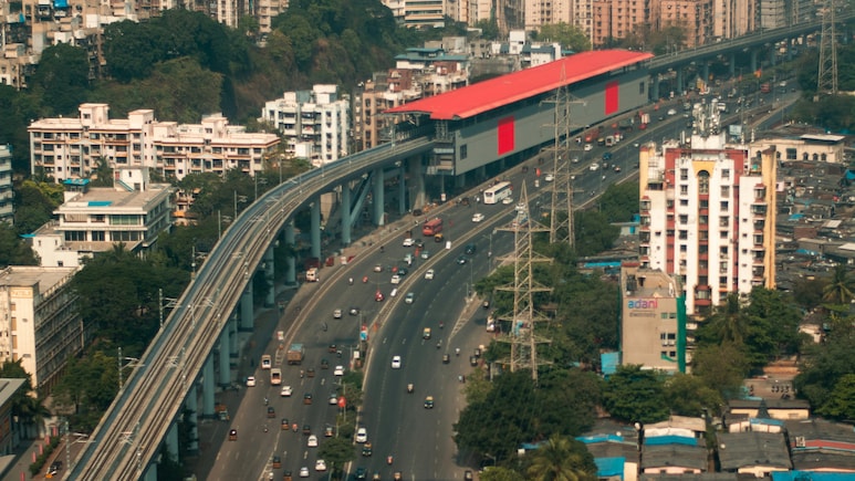 13-Hour Traffic Curb On Mumbai's Western Express Highway Amid PM Modi-Macron Meet