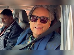 हेयरलाइन फ्रैक्चर के बाद व्हीलचेयर पर संसद भवन पहुंचे शशि थरूर बोले- 'नजर तो लग गई'