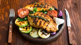 Is Non-Vegetarian Food Necessary For Gym-Goers? Nutritionist Breaks It Down
