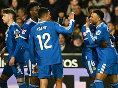 Real Madrid Edge Valencia To Stay On Barcelona's Tail