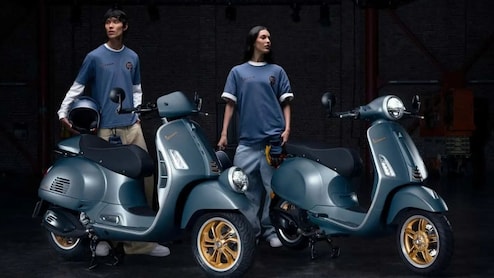 Vespa Officina 8 हुआ लॉन्च, क्लासिक लुक और खास रंग के साथ आई लिमिटेड एडिशन स्कूटर