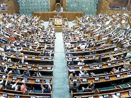 LIVE: संसद के बजट सत्र में आज हंगामे के आसार, राहुल गांधी के बयान पर हो सकता है टकराव