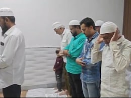 Malegaon News : मालेगाव महापालिकेत चक्क नमाज पठण; व्हिडिओ व्हायरल होताच नाशिकमध्ये खळबळ, प्रकरण काय?