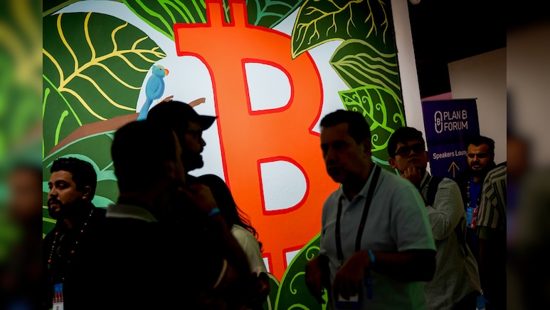 Bitcoin Falls Below $72,000 As Market Faces A Crisis Of Faith