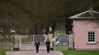 ब्रिटिश शाही परिवार पीढ़ियों के सबसे बड़े संकट में, जानिए कब-कब फंसे और ये सबसे खतरनाक क्यों