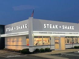 Why This Popular US Fast-Food Chain Is Banning Microwaves From Its Restaurants