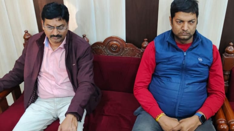 ACB Action: 23400 रुपये रिश्वत लेते दो इंजीनियर भरतपुर में हुए ट्रैप, एसीबी ने रंगे हाथ दबोचा