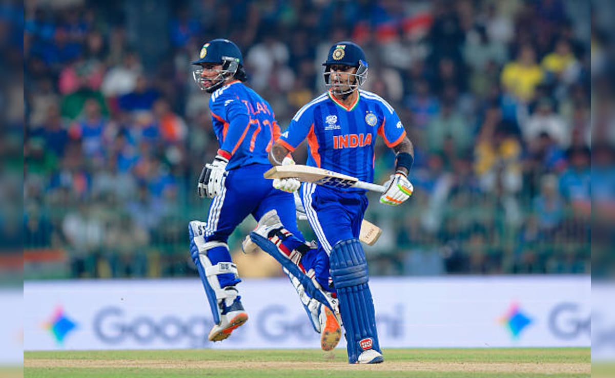 IND vs SA: सूर्या या तिलक वर्मा, कौन करेगा नंबर तीन पर बल्लेबाजी? आकाश चोपड़ा ने बताई परफेक्ट प्लेइंग XI