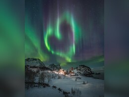 Valentine&rsquo;s Day से पहले आसमान ने बनाया दिल, नॉर्वे में दिखा इश्क वाला ऑरोरा