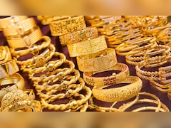 Gold Storage Rule: घर में कितना सोना रख सकते हैं? जानिए क्या कहते हैं कानूनी नियम