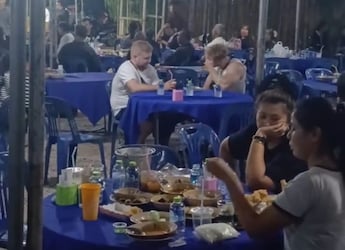 Tourists Mistake Thai Funeral Feast For Restaurant, Hosts Welcome Them