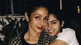 When Khushi Kapoor Used To Copy Shah Rukh Khan's <i>Om Shanti Om</i> Wave, Mother Sridevi's Charlie Chaplin Scene