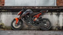 2026 KTM 200 Duke Starts Arriving At Dealerships; Gets New Colour, Upgrades