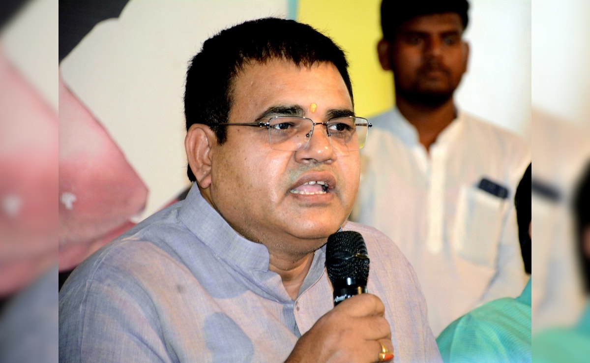 'EC अपनी निष्पक्ष भूमिका निभाने में विफल रहा..' : RJD ने बिहार में विधानसभा चुनाव रद करने की मांग की