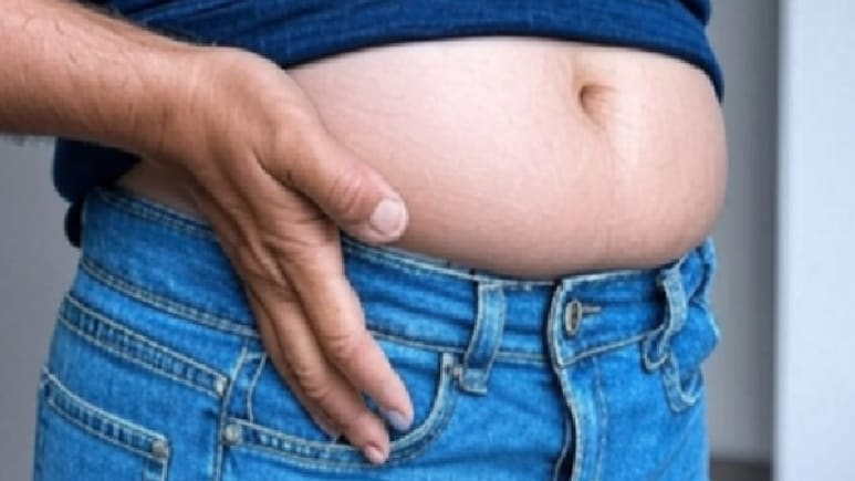 सेहत के लिए खतरे की घंटी है बढ़ते ट्राइग्लिसराइड का स्तर, बचने के लिए ये हैं जरूरी कदम