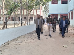 बिहार इंटर परीक्षा 2026: पहले ही दिन सख्त कार्रवाई, 13 परीक्षार्थी निष्कासित और दीवार फांदने वाले 17 पर FIR