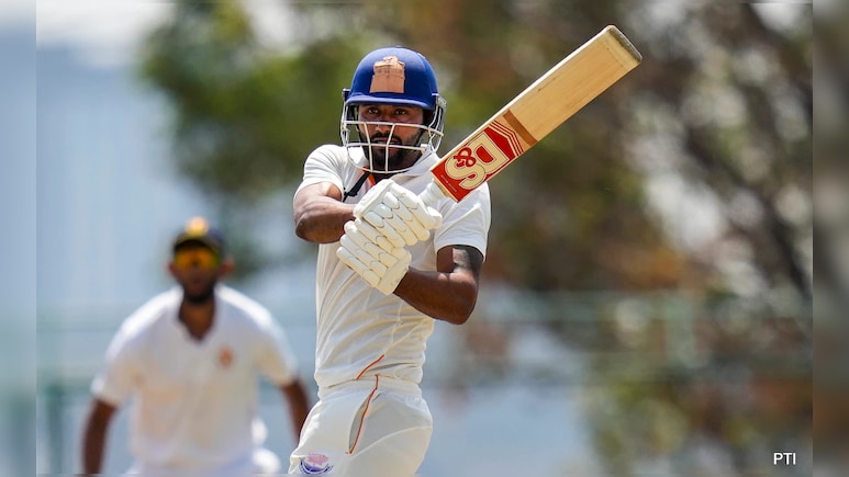 Ranji Trophy 2025-26: घरेलू क्रिकेट का &lsquo;सुपरस्टार&rsquo;, जम्मू-कश्मीर को बनाया चैंपियन, कप्तान पारस डोगरा के संघर्ष से शिखर तक की कहानी