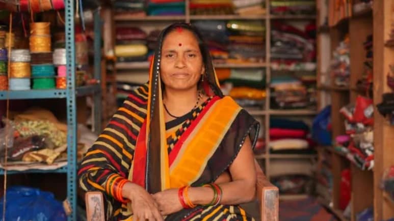 महिलाओं के लिए 3 सरकारी योजनाएं, जिसमें लोन से लेकर मिलेगी बिजनेस ट्रेनिंग की सुविधा, ऐसे करें अप्लाई