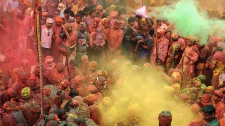 Braj Ki Holi 2026: ब्रज की होली में कौन नहीं जा सकता, दूसरे धर्म के लोगों के लिए क्या कहता है भारत का कानून?