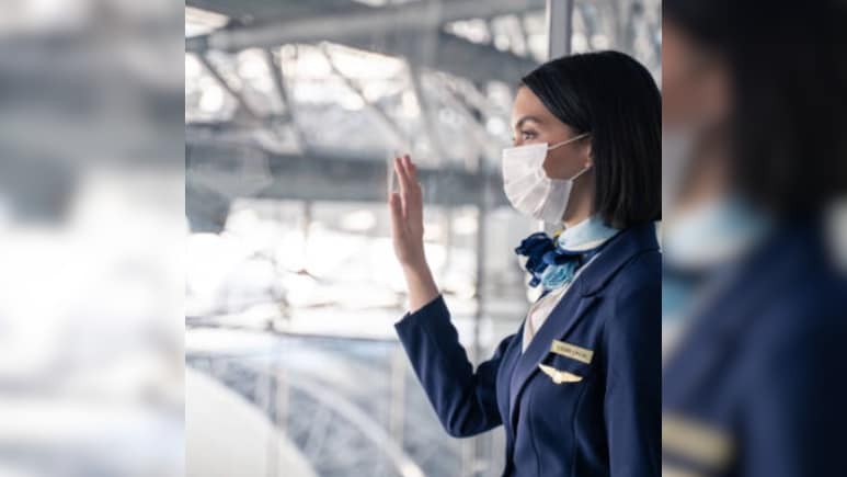 एयरहोस्टेस ने बताया यूनिफॉर्म पहनते ही बदल जाती है जिंदगी, फ्लाइट अटेंडेंट के सख्त नियम