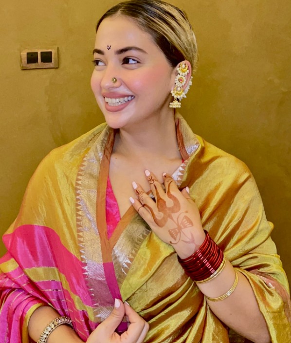 महादेव की मुस्लिम भक्त ने सोशल मीडिया पर मचाई सनसनी, अफगान की रहने वाली है और बनना चाहती है भारत की बहू