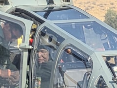 द्रौपदी मुर्मू ‘प्रचंड’ में सवार,  भारत की पहली राष्ट्रपति जो लड़ाकू हेलीकॉप्टर में बनीं को-पायलट