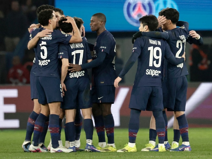 PSG Trounce Marseille To Move Back Top Of Ligue 1