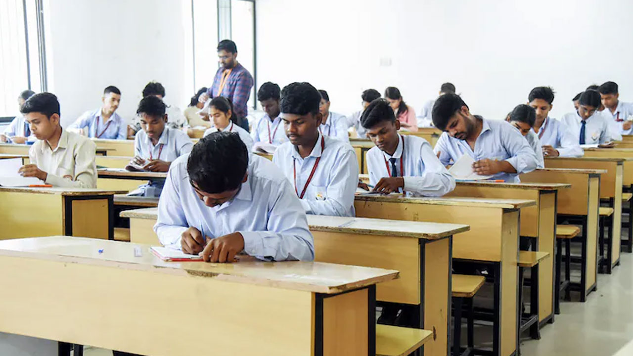 Only Those Who Take 1st Exam Can Sit For 2nd One: CBSE On Class 10 Boards