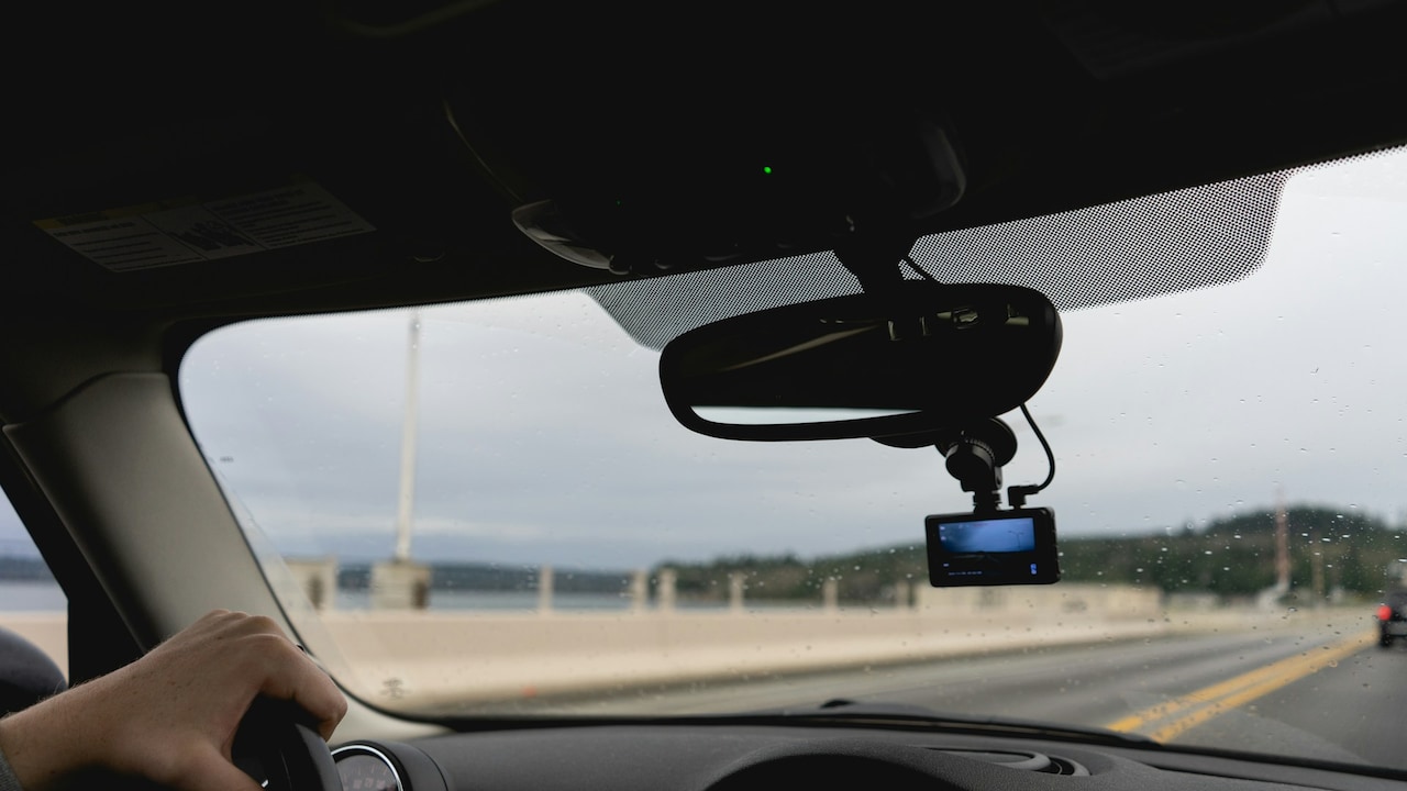 Make late-night driving safer with these affordable damcams Make late-night driving safer with these affordable damcams
