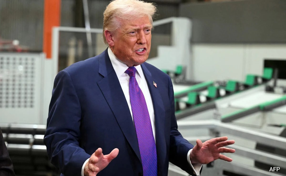 "Bad For Royal Family": Trump On Ex-UK Prince Andrew's Arrest Over Epstein Probe