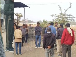 Kanchanbai Death Case: कंचन बाई के परिजनों को न्याय दिलाने घंटों कलेक्ट्रेट में डटा रहा समाज, कलेक्टर नहीं पहुंचे तो जमकर की नारेबाजी