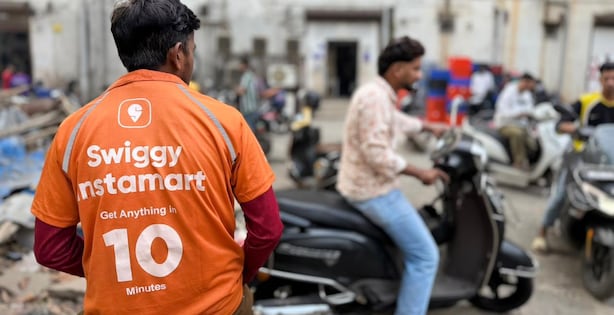 Swiggy Rejigs Instamart Top Brass As COO Ankit Jain, CBO Hari Kumar Quit