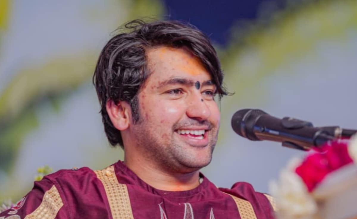 ट्रंप, मस्क और एप्सटीन फाइल्स, अब इनका नाम लेकर क्या प्रवचन दे रहे धीरेंद्र शास्त्री; भक्त बजा रहे तालियां