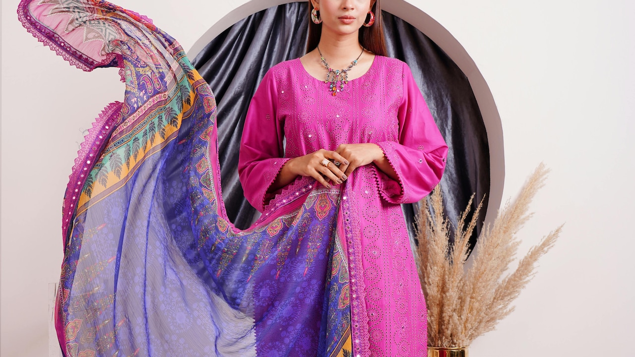 10 Tips To Pick The Best Sharara Set For Heavy Hips Without Looking Bulky 10 Tips To Pick The Best Sharara Set For Heavy Hips Without Looking Bulky