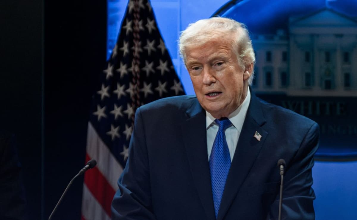 टैरिफ के खिलाफ फैसला देने वाले सुप्रीम कोर्ट के जजों से आर-पार के मूड में ट्रंप, सुनाई खरी-खोटी