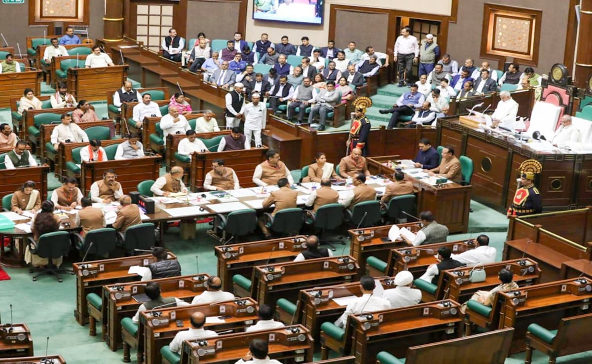 इंदौर में मिल चुका था रेड फ्लैग, फिर भी क्यों नहीं टला छिंदवाड़ा कफ सिरप कांड? विधानसभा में बड़ा खुलासा