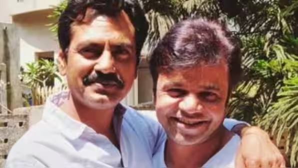 राजपाल यादव के नमक का हक अदा करने आए नवाजुद्दीन सिद्दीकी, मुश्किल घड़ी में जिगरी दोस्त की करेंगे मदद