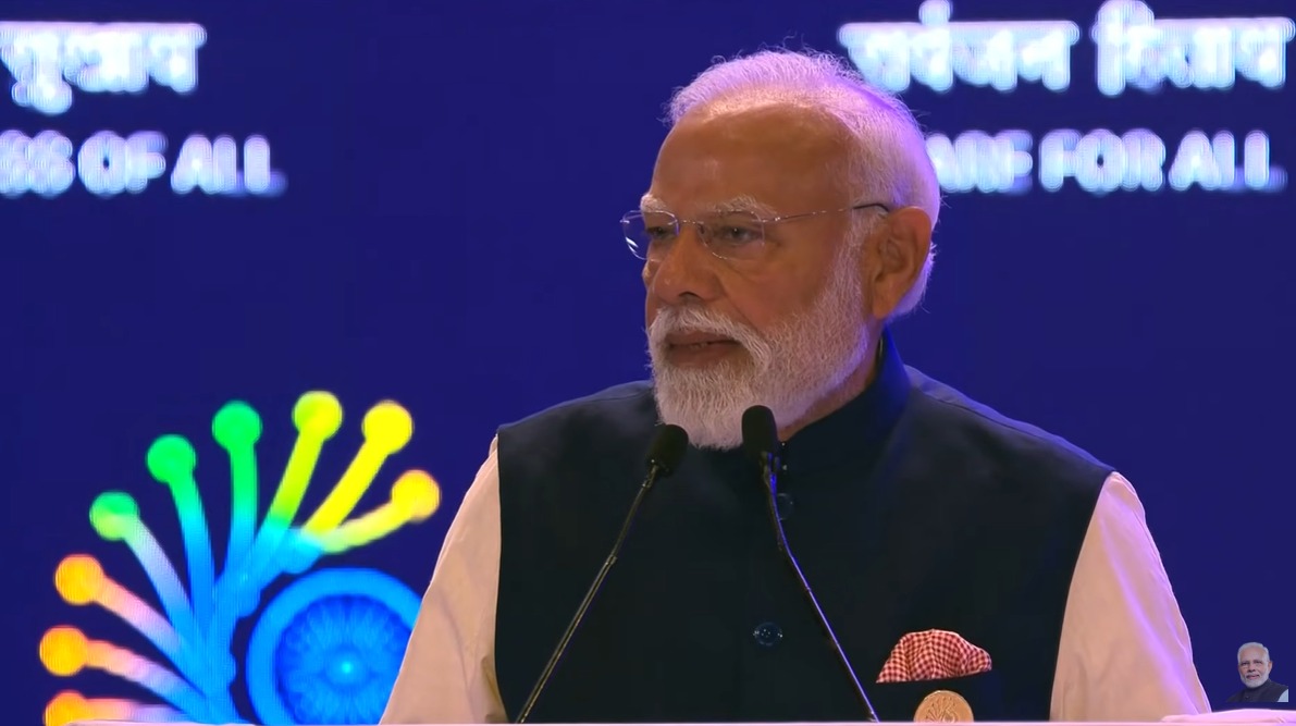 AI Impact Summit 2026 LIVE: AI पर भारत के करिश्मे का जिक्र, मैक्रों ने बांधे PM मोदी की तारीफों के पुल